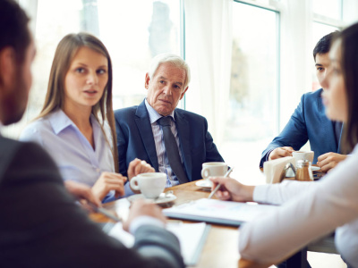 Generációk együtt a munkahelyen – mik a tipikus konfliktusok?