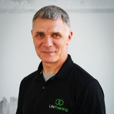 Smaza Péter